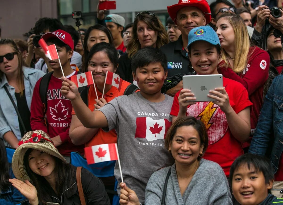 Занятия населения канады. Иммигранты в Канаде. Население Канады. Канада люди. Иммиграция в Канаду.
