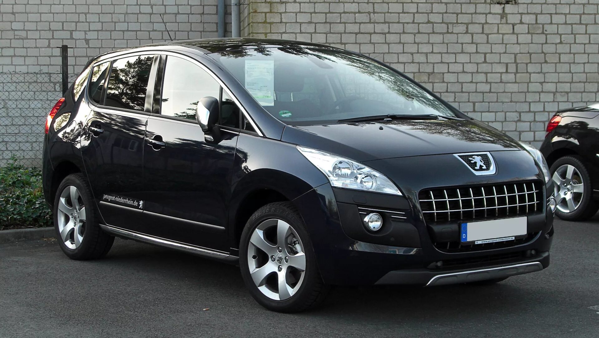 3008 в реальной жизни. Peugeot 3008 2011. Пежо 3008 2012. Пежо 3008 2010. Пежо 3008 2010 1.6 механика.