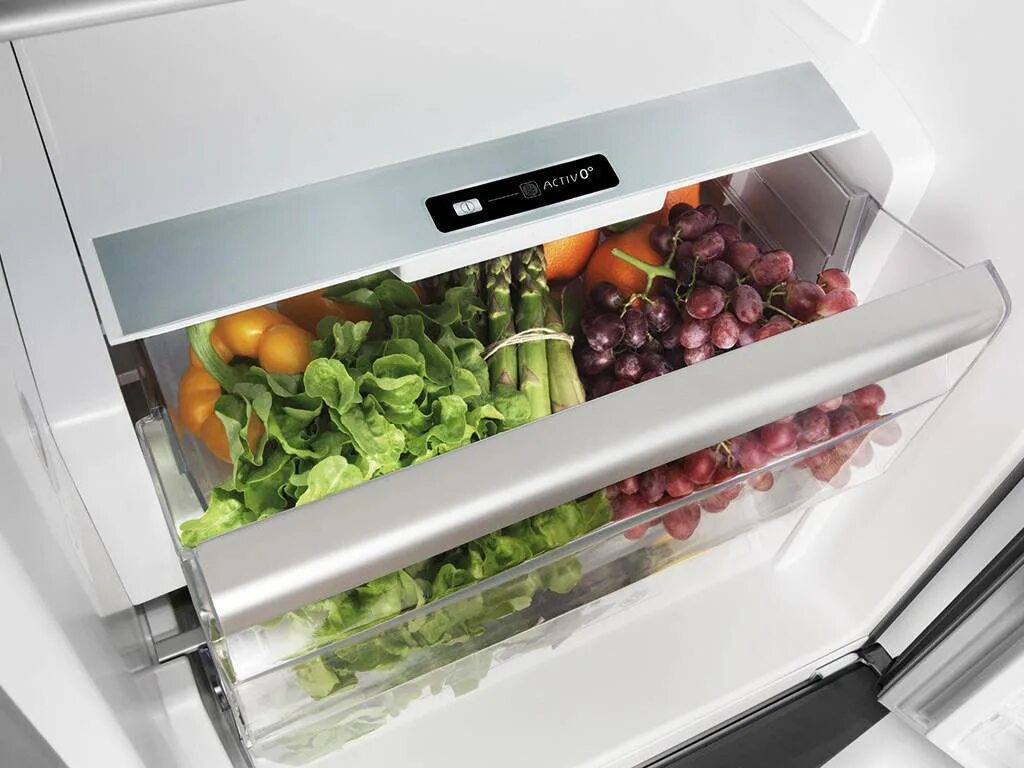 Холодильник LG С зоной свежести. Холодильник с ручной разморозкой. Камера свежести в холодильнике бош. Холодильник Haier ящик зоны свежести.