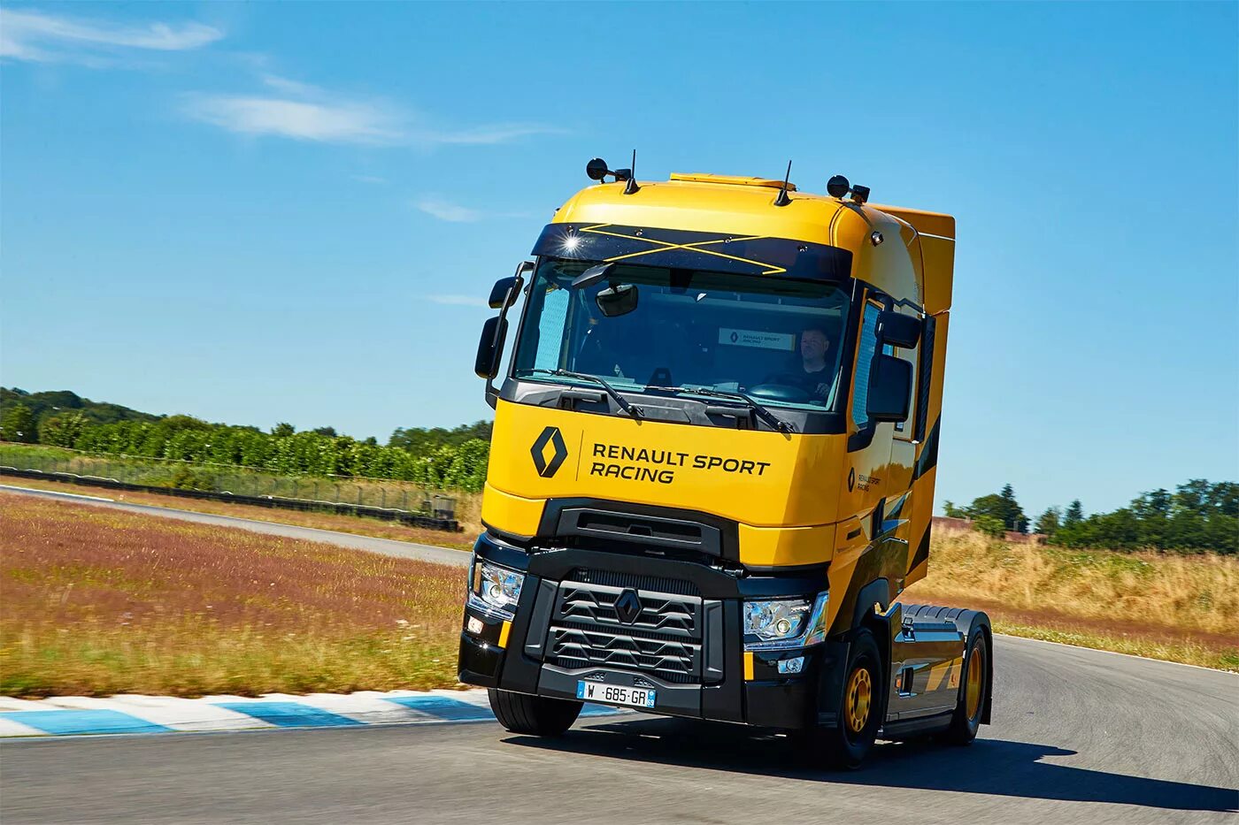 Renault series. Renault Truck t 520. Рено т тягач 2018. Renault t High 520. Renault t Sport Racing.