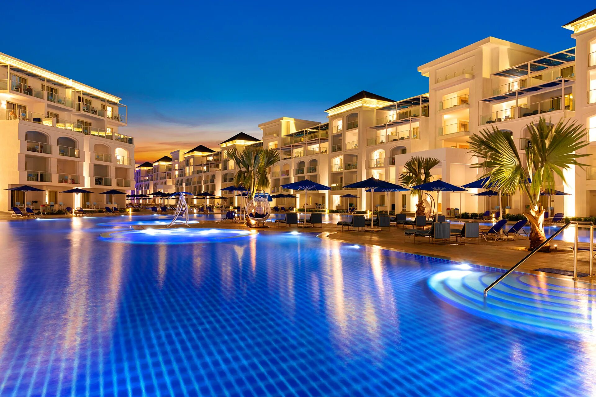 Blu spa resort hurghada 5. Альбатрос Блю спа Хургада 5. Pickalbatros Blu Spa Resort 5*. Albatros Blu Spa Resort Hurghada Adults only 16+ 5*. Pickalbatros Хургада 5.