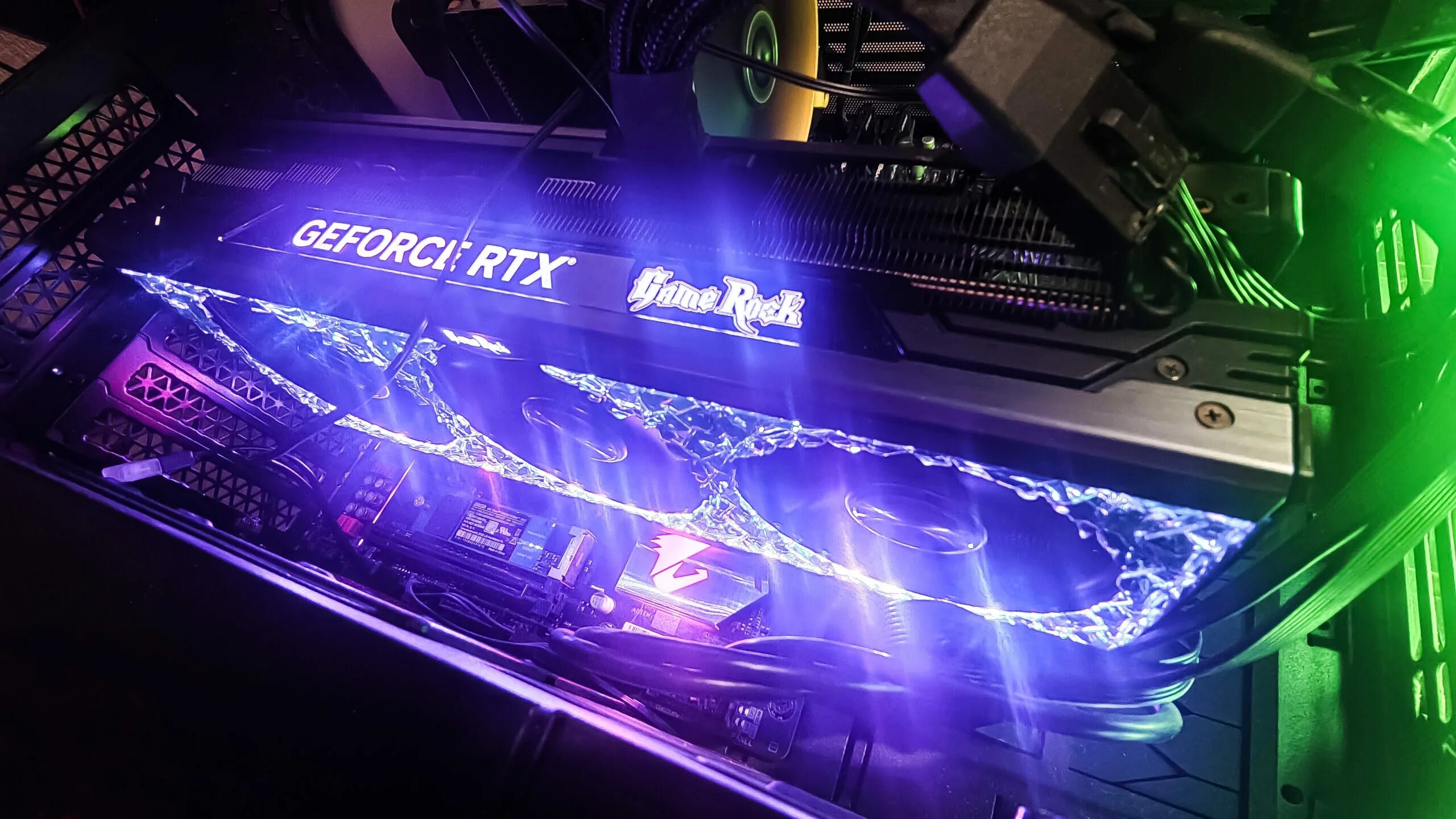 Palit 4080 super gaming pro. RTX 4080 Palit GAMEROCK. Palit 4080. Видеокарта Palit GEFORCE RTX 4080 GAMEROCK Omni Black. Охлаждение видеокарта GAMEROCK.