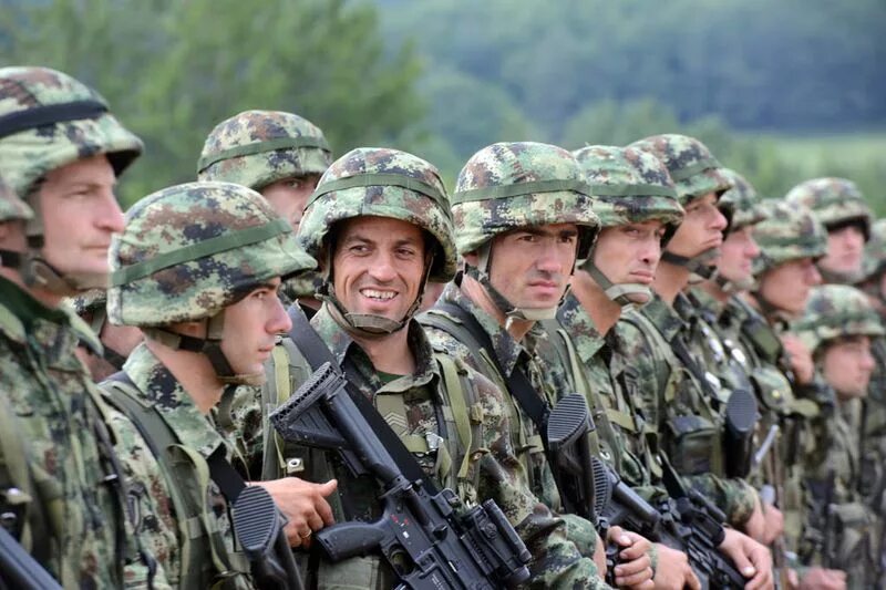 Американские военные. Солдаты одкб. Army pistol. Силы самообороны японии 1954. Австрийский автомат.