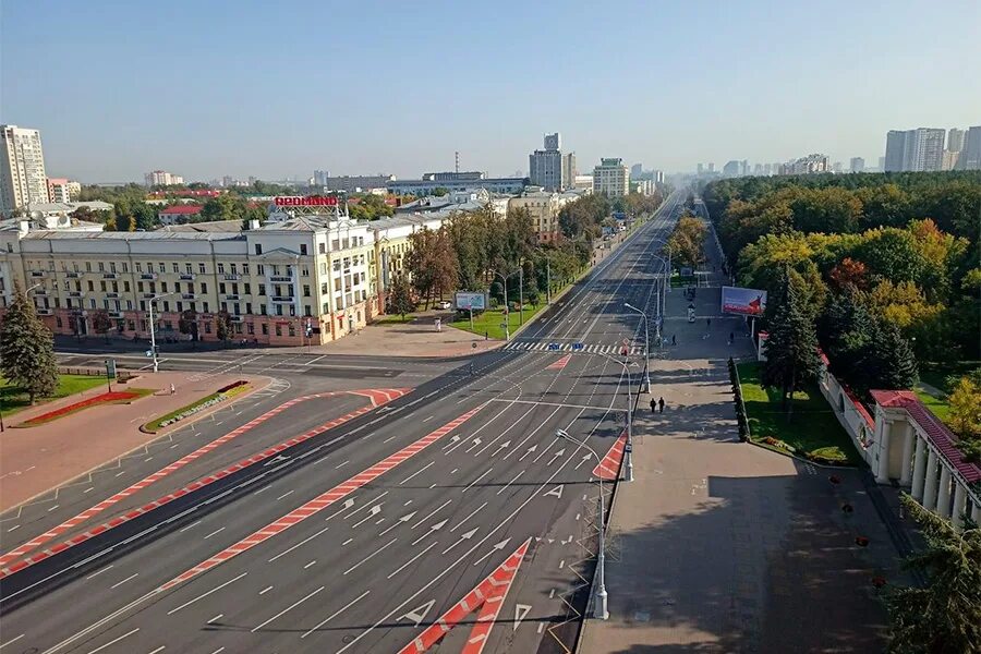 Просп независимости. Проспект независимости Минск. Проспект Незалежности Минск. Центр Минска проспект независимости. Минск центр улица независимости.