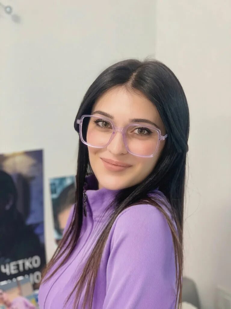 фон на кружку яркие оправы. оптика изумруд нальчик. оптик молл нальчик. оптика очки реклама. оптика изумруд нальчик.