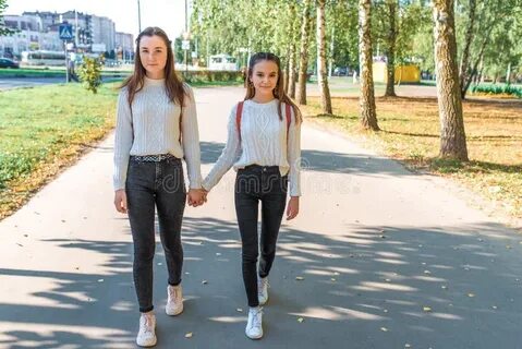 Подруга после школы