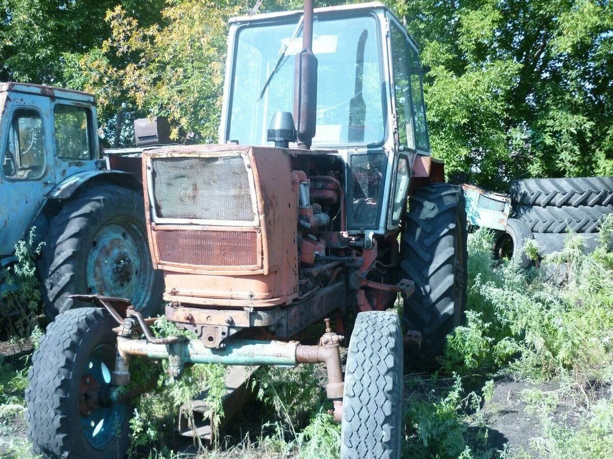 Купить трактор в омской области б у. ЮМЗ-6 трактор. Трактор ЮМЗ 1992. Трактор ЮМЗ 6 красный. ЮМЗ 40 трактор.