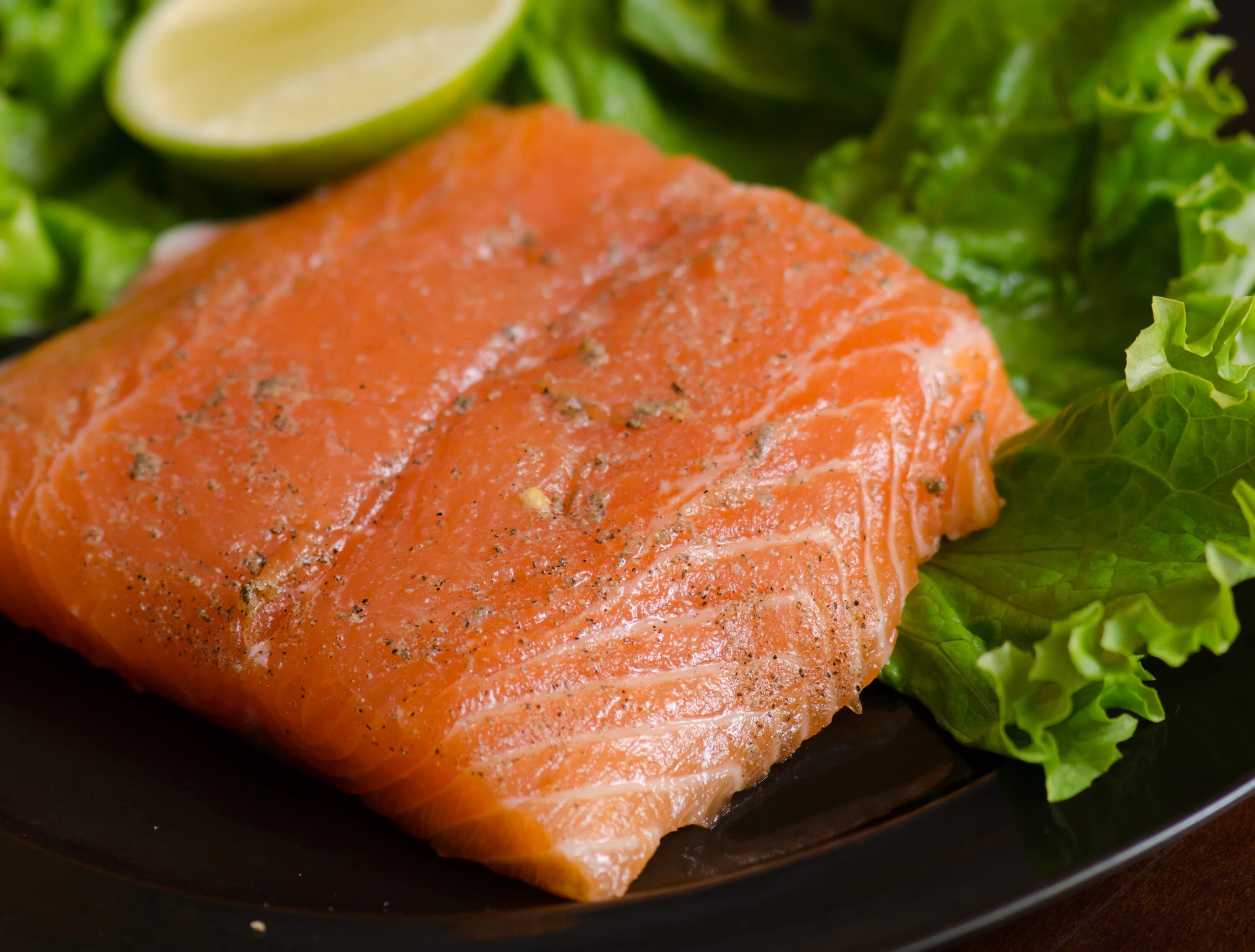 Семга фото. Семга аллергенный продукт. Салмон ге. Raw Salmon. Salmon, Tuna, Herring.