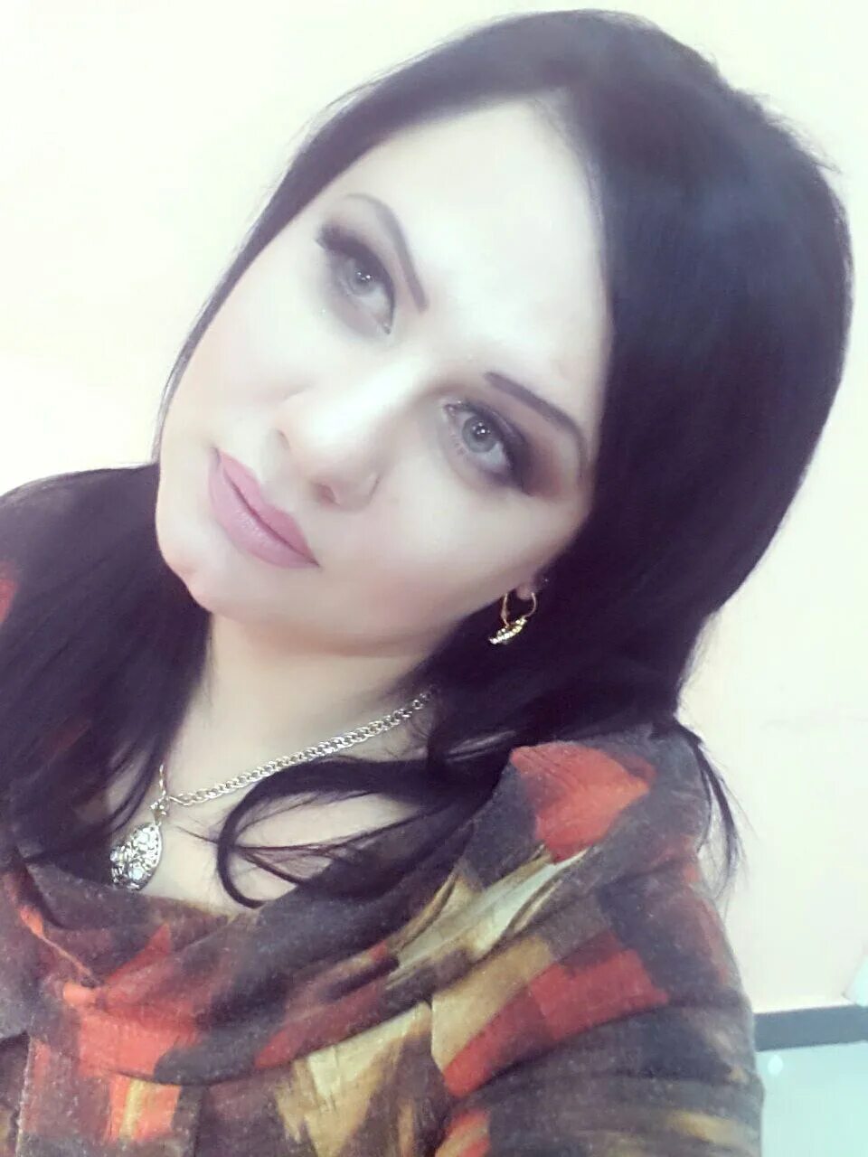 Женщины дагестана. Дагестан найти девушку. Махачкала девочки. Красивые махачкалинские девушки. Дагестан найти девушку.