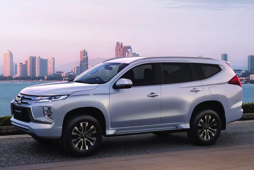 Купить новый Mitsubishi Pajero Sport III Рестайлинг 2.4d AT (181 л.с.) 4WD дизел