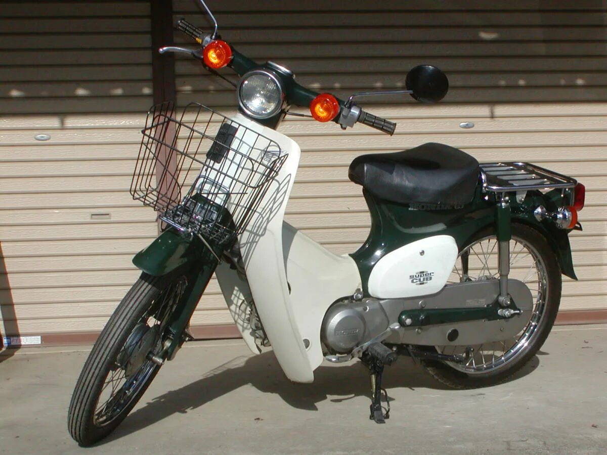 Хонда супер каб 50. Honda super Cub c50. Honda Cub 50. Honda super Cub 50 Custom. Super Cub c50sv 1996.