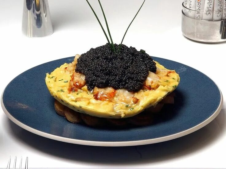 Haggis шотландское блюдо. Фриттата. Самые экзотические блюда. Экзотические блюда. Омлет le parker meridien.