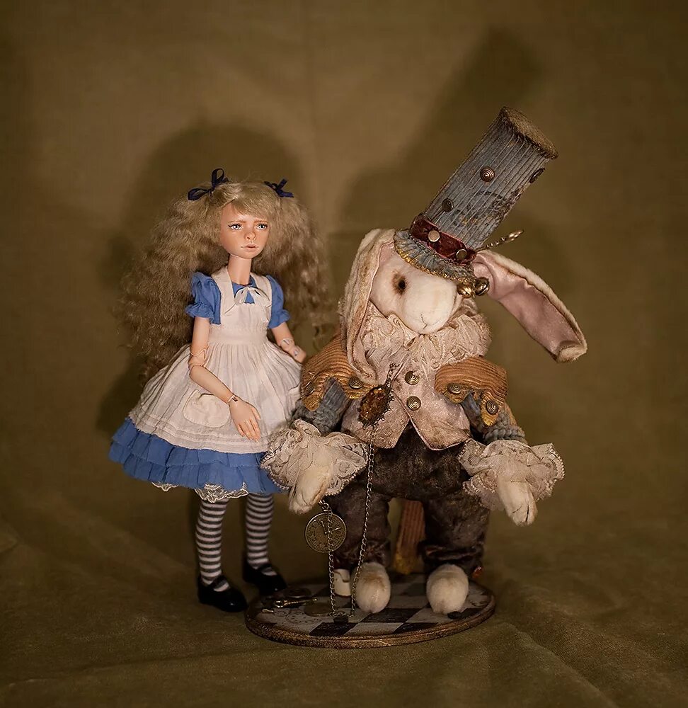 деревянная кукла. куклы интерьерные сказочные герои.