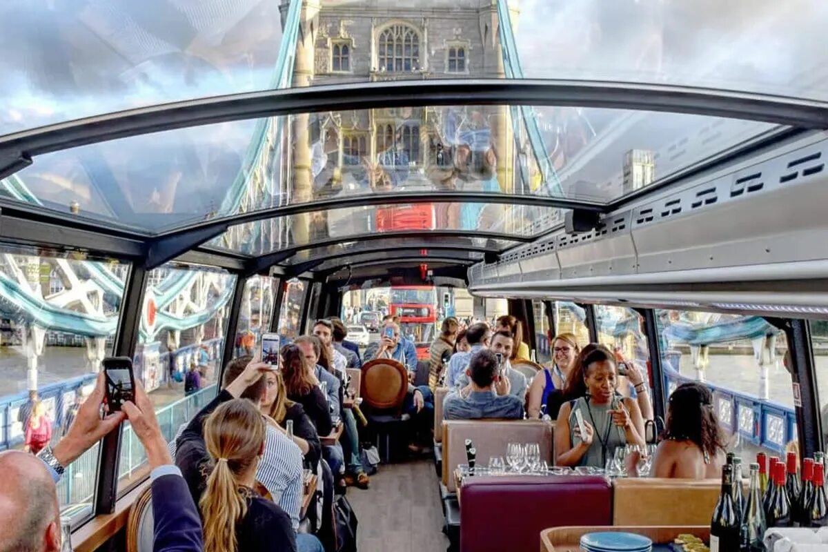 Course bus. Course bus. Course bus. Domingo bus 1991. Минибус автобус.