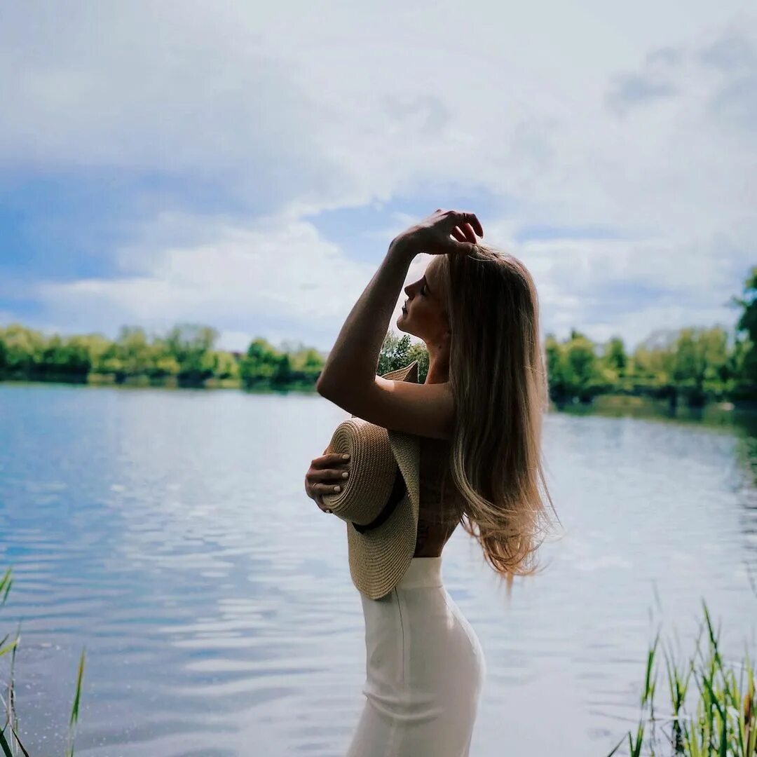 Кобяков девчонка. Девчонки. @evgenya_ 27.07. девушка кобякова 2025.