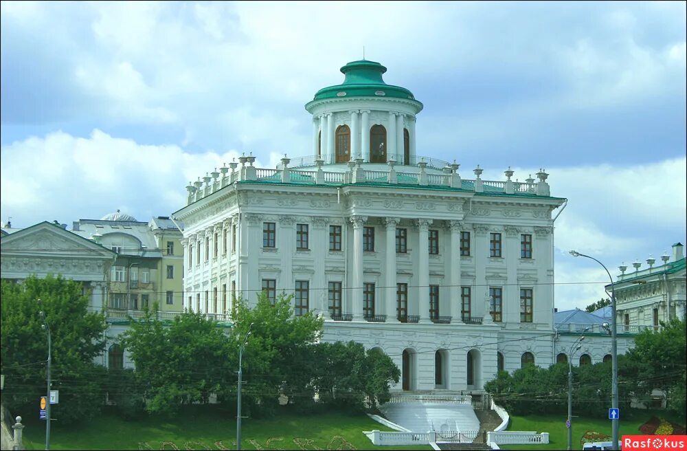 Дом пашкова 1784 год. Дворец-усадьба пашкова. Дом пашкова в москве. Дом пашкова в москве. Дом п.