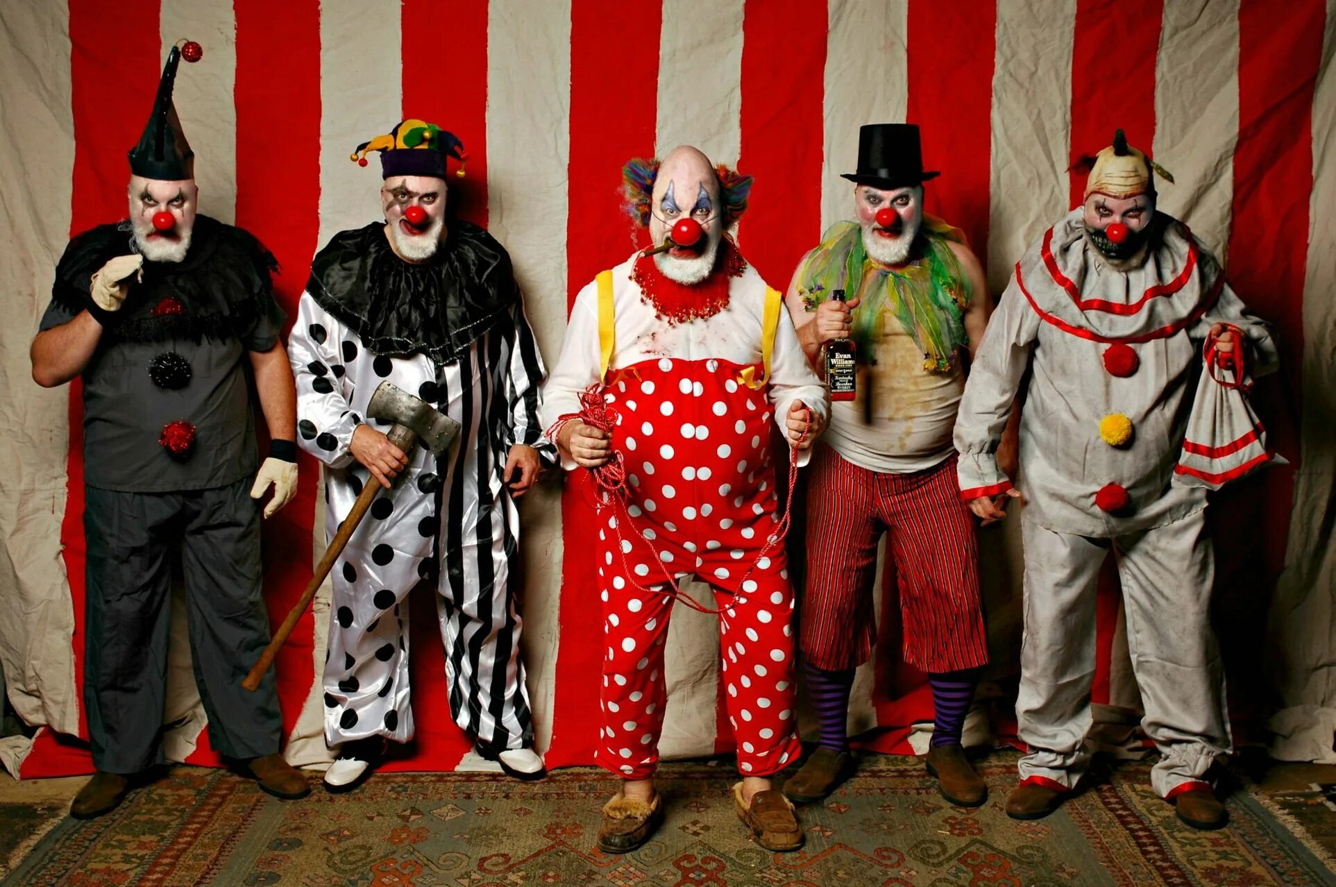 Larry wow the circus look a clown