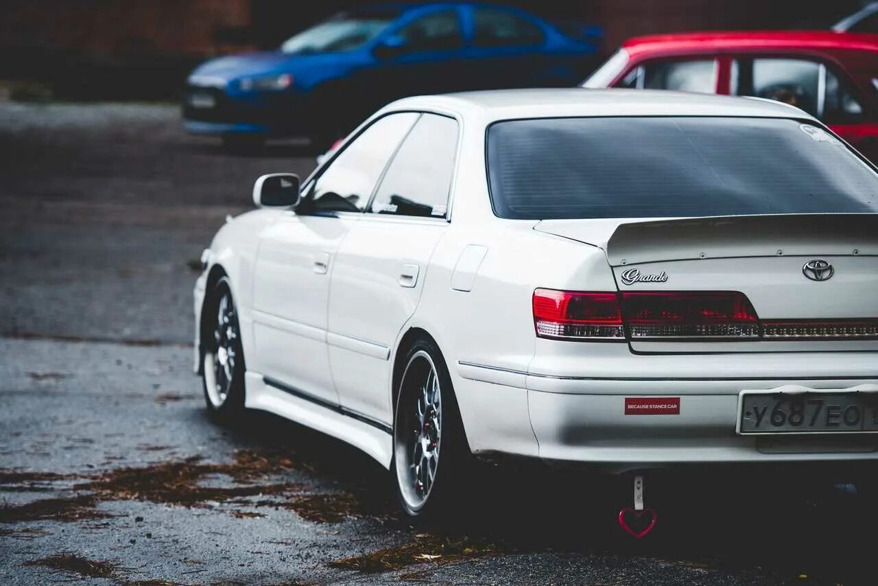 Какой кузов у марка. Тойота марк 2 100. toyota mark 2 100 белый. тойота марк 100 кузов. toyota mark ii 100 кузов.