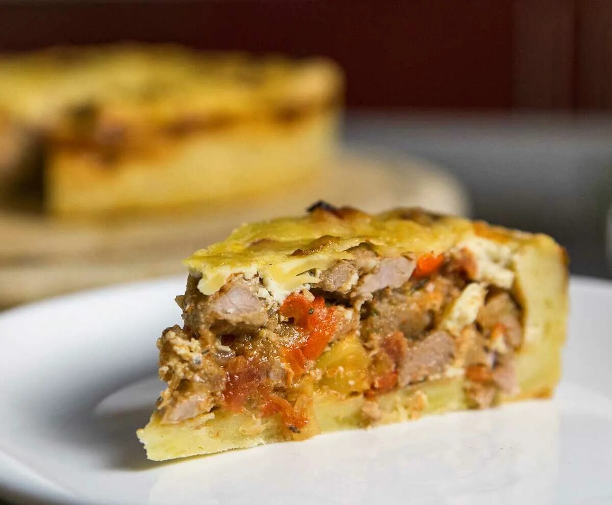 Как приготовить пирог с мясом в духовке. Открытый мясной пирог. пирог с мясом в духовке. открытый пирог с мясом и картошкой. пирог с мясом и картошкой в духовке.