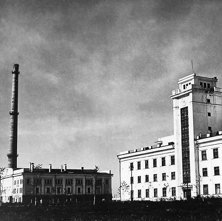 Какие есть электростанции в ссср. Обнинская АЭС 1954. Атомная электростанция в Обнинске 1954. Обнинская АЭС. Обнинская АЭС первая в мире.