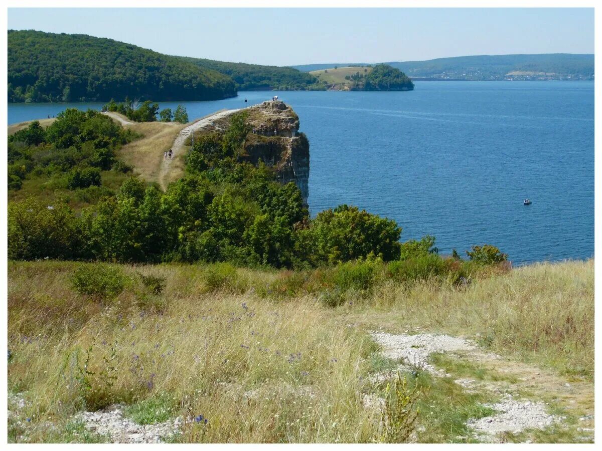 Молодецкий курган самарская. Гора молодецкий курган. Молодец кий. Молодец кий. Молодецкий курган тольятти.