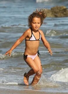 Less bikini