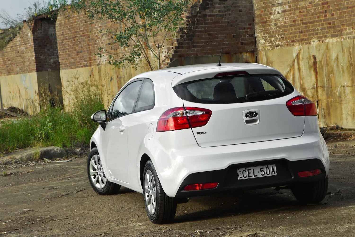 Kia Rio 3 хэтчбек. Kia Рио хэтчбек. Kia Rio 3door 2015. Kia Rio 3 2011-2015 хэтчбек.