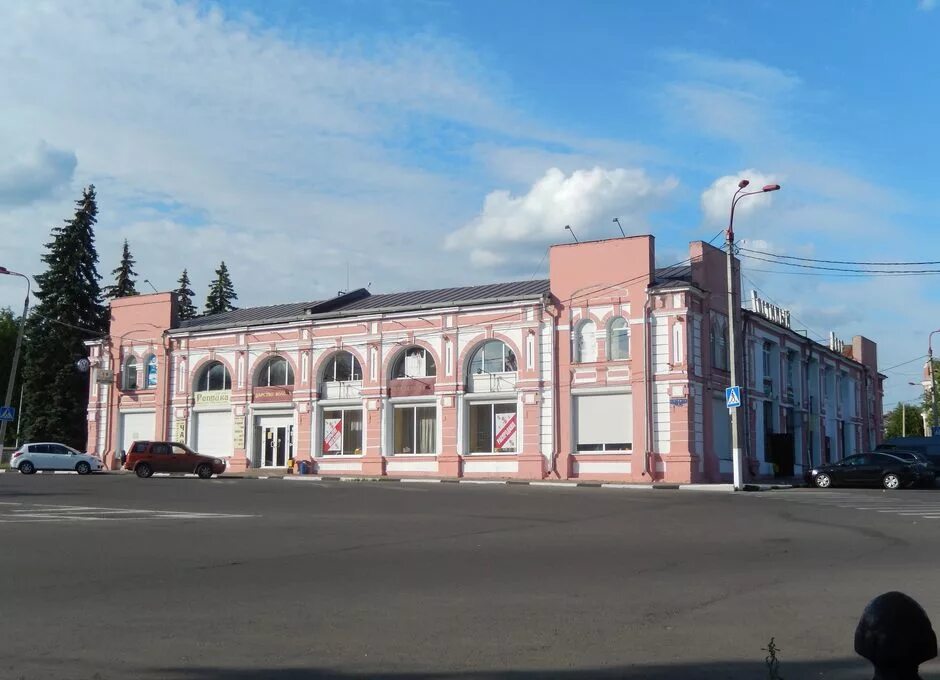 Площадь ленина 2 20 серпухов. Гостиный двор серпухов. площадь ленина серпухов. площадь ленина серпухов площадь. гостиный двор 2022 серпухов.