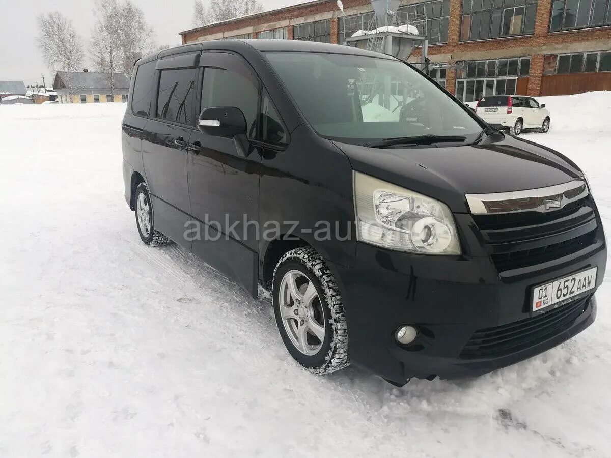 Ноах 2009. Тойота ноах 2009. toyota noah, 2009 год. toyota noah 2008 2009 год. тойота ноах 2009 белая.