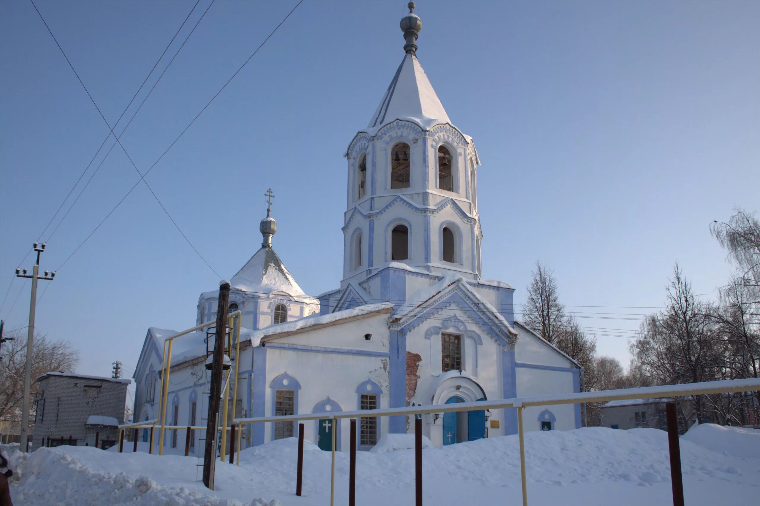 Церковь Успения Княгинино. Церковь в Княгинино Нижегородской области. Достопримечательности Княгинино Нижегородской области. Княгинино достопримечательности. Погода княгинино на 14 дней нижегородской области