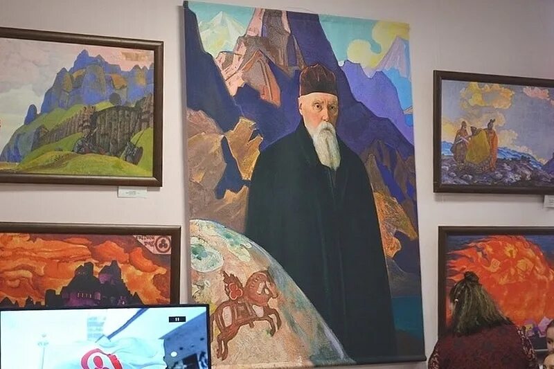 Выставка рериха в москве до какого числа. Рерих пакт культуры картина. пакт рериха музей гапара айтиева. школа искусств рериха волосово. художник рерих семья.