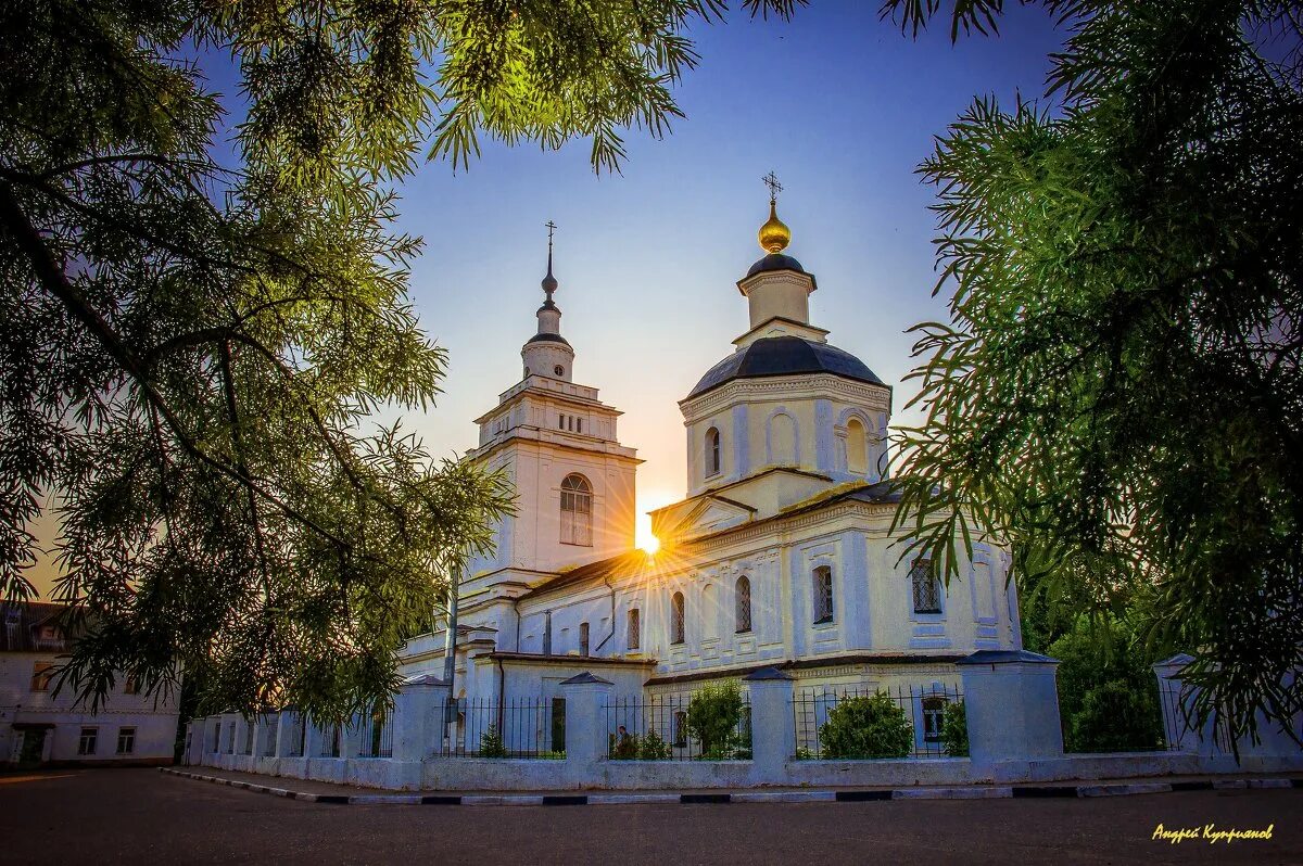 Церковь Покрова Пресвятой Богородицы (Руза). Город Руза храмы. Руза Московская область. Руза Московская область церкви.