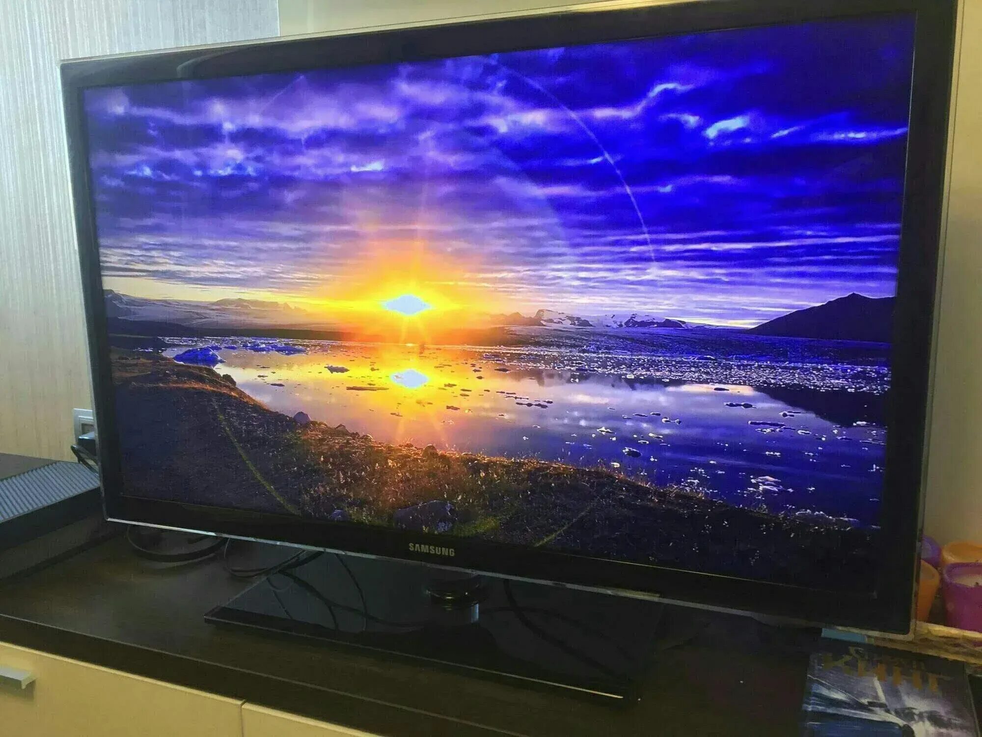 Диагональ 102. Диагональ 102. 45. Toshiba 102 см. Диагональ 102.