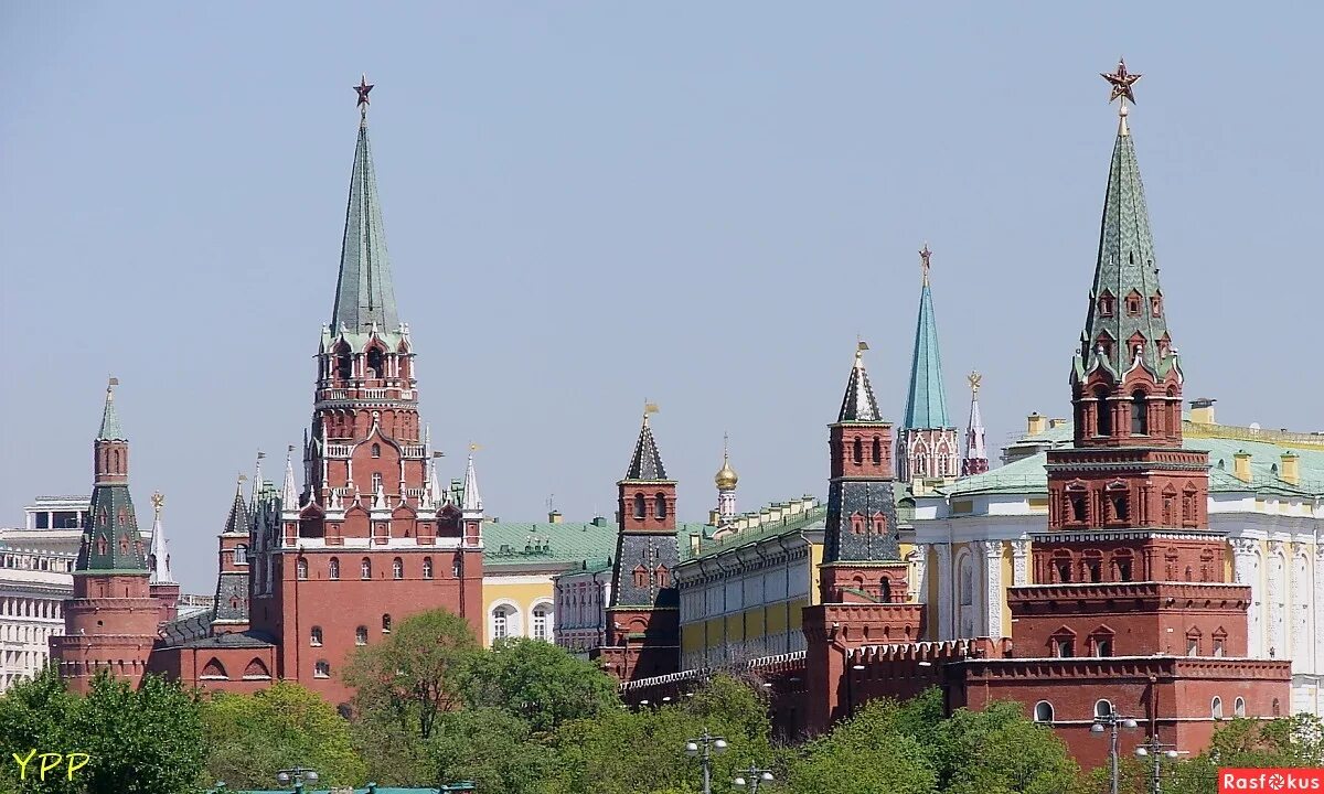 Спасская башня москва. Первая безымянная башня московского кремля. Кремль 20 фото. Башни московского кремля. Кремль 20 фото.