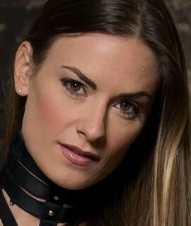 Claire castel фото.