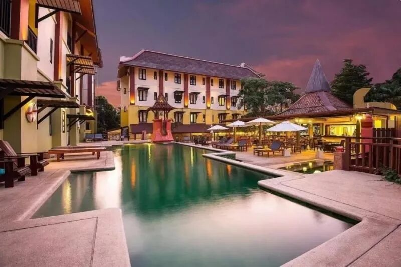 Tulin phulin resort. Tuana phulin resort 4. Отель пхулин на пхукете. Tuana casa пхукет. Tuana phulin resort 4.