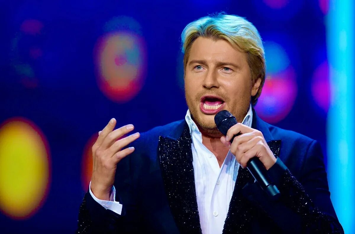 Звезды эстрады. Певец николай басков. Александр панайотов. Музыкальный сборник. Николай басков фото.