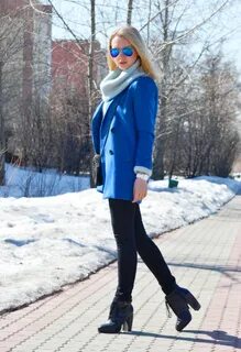 Какой цвет шапки к голубой куртке