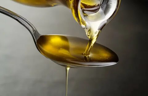 Добавьте чайную ложку масла