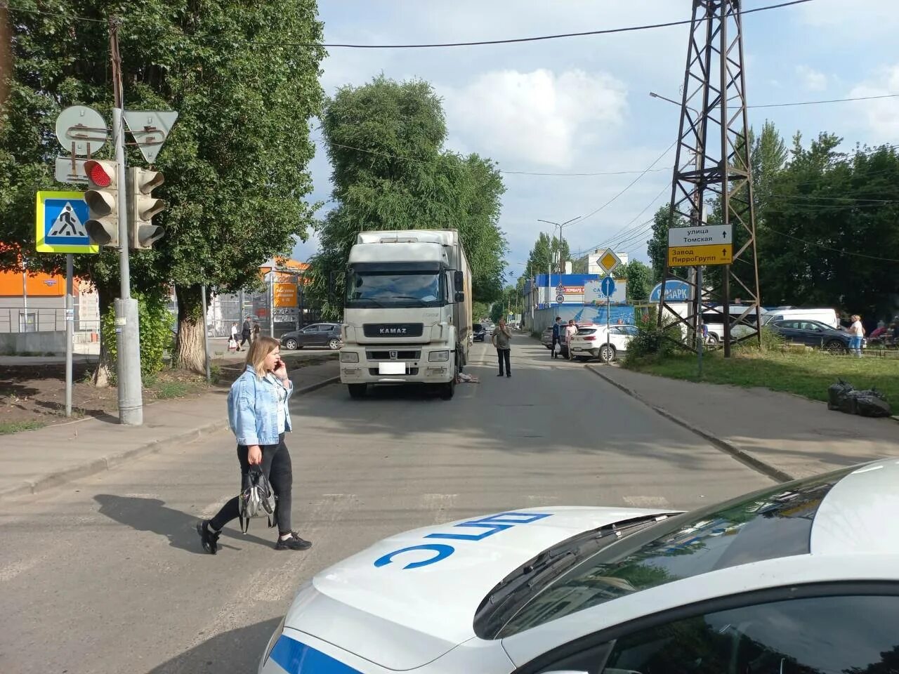 1 июля саратов. Сбили пешехода Саратов заводской. ГИБДД фото. Авария в Саратове сбили женщину. Пензенская улица Саратов.