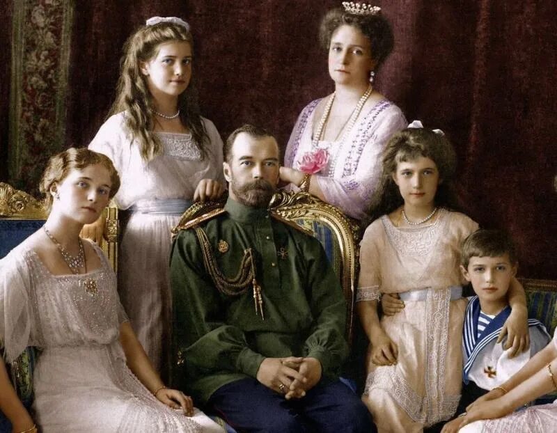Кто был последним из романовых. Царская семья николая 2. семья царственных страстотерпцев николая ii и александры фёдоровны. династия романовых николай 2 и его семья. the romanovs сериал.