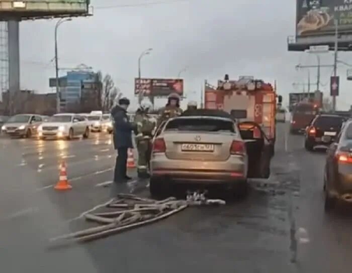 Авария на кубани 3 фуры. Авария в краснодаре на трассе м4 дон 4 января. Кубань 24 дтп. Автодорога краснодар ейск. Авария на дороге краснодарский край.