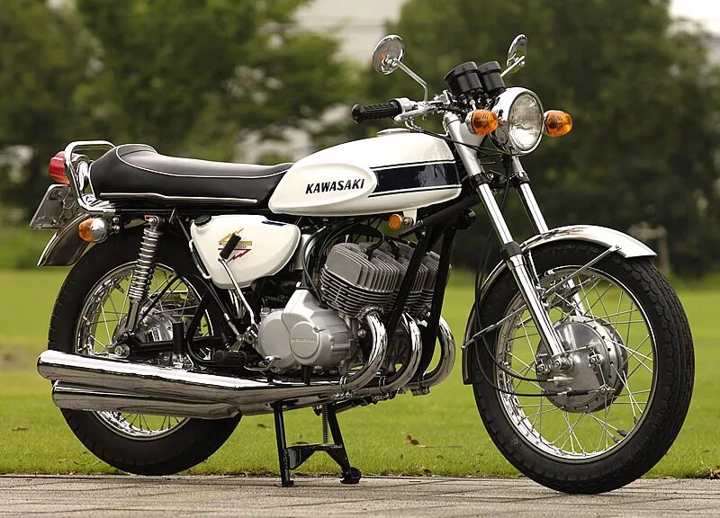 Сс 500. Kawasaki 500ss. Кавасаки классика мотоцикл. Кавасаки 500 SS h1. Kawasaki 500 классика.