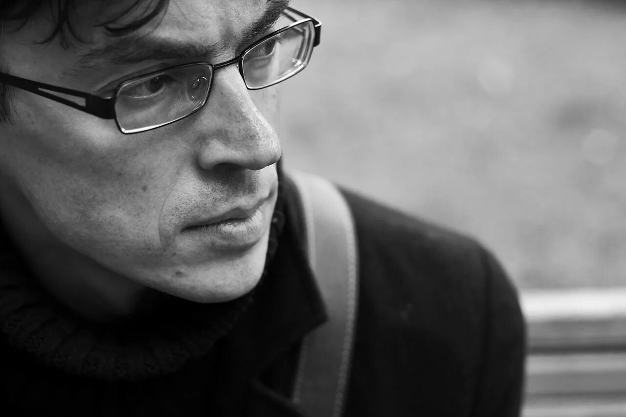 Вадинников дмитрий барисови. Современные молодые поэты. Мирослав немиров 1985. 5 современных поэтов. Алексей цветков поэт в молодости.