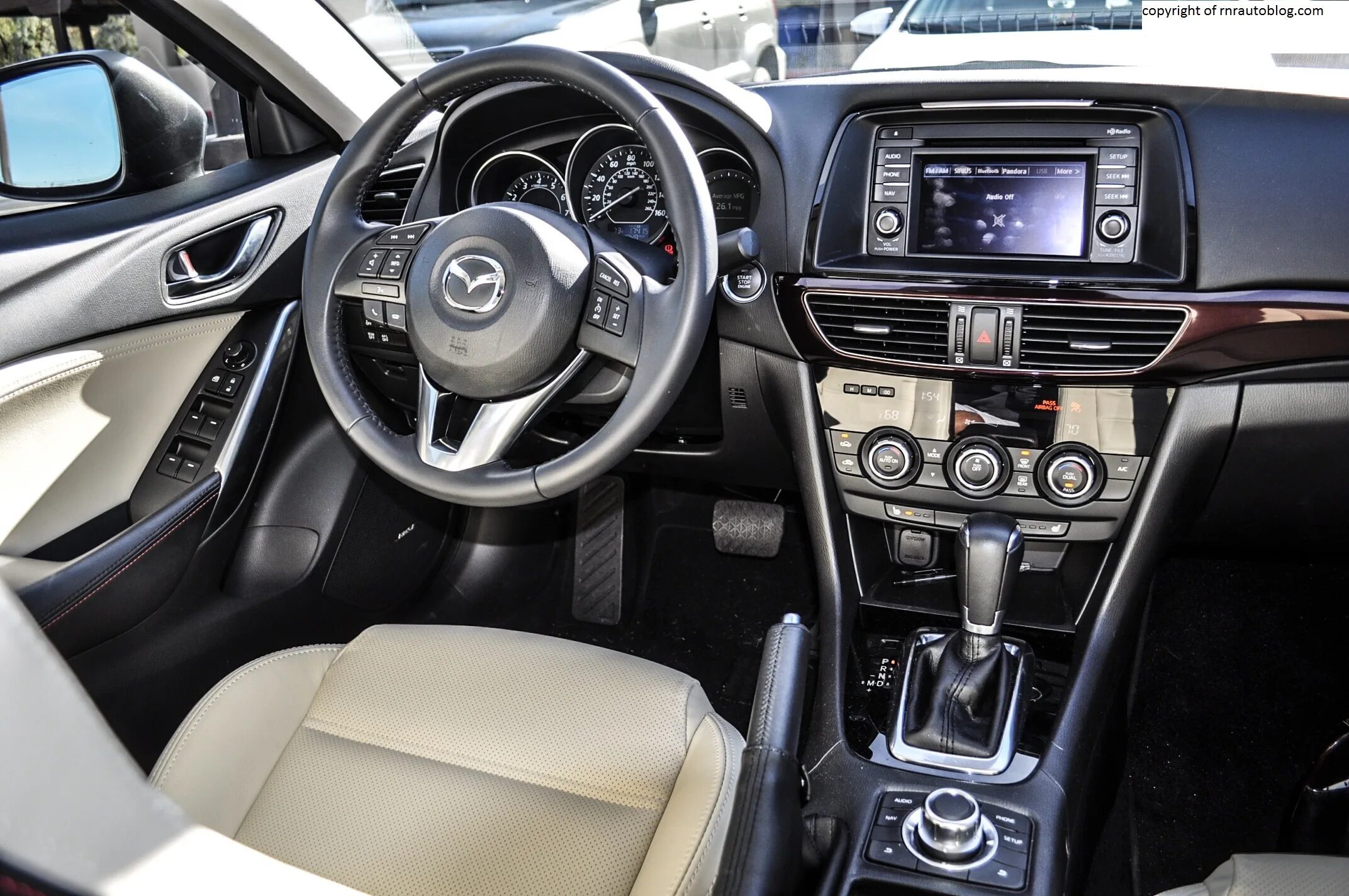 Купить б/у Mazda 6 III (GJ) 2.5 AT (192 л.с.) бензин автомат в Санкт-Петербурге: