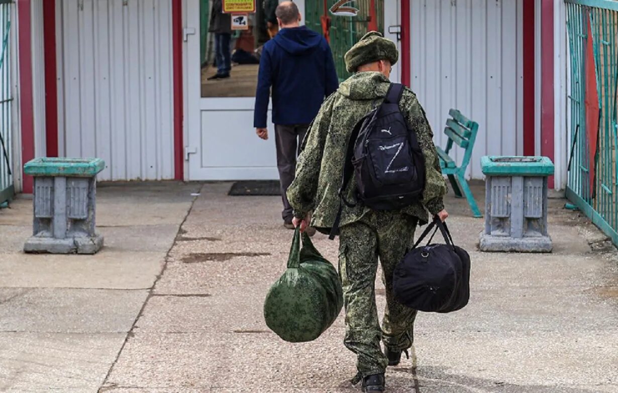 Госдума приняла мобилизация. Срочники. Срочники на Украине. Мобилизация. Военкомат мобилизация.