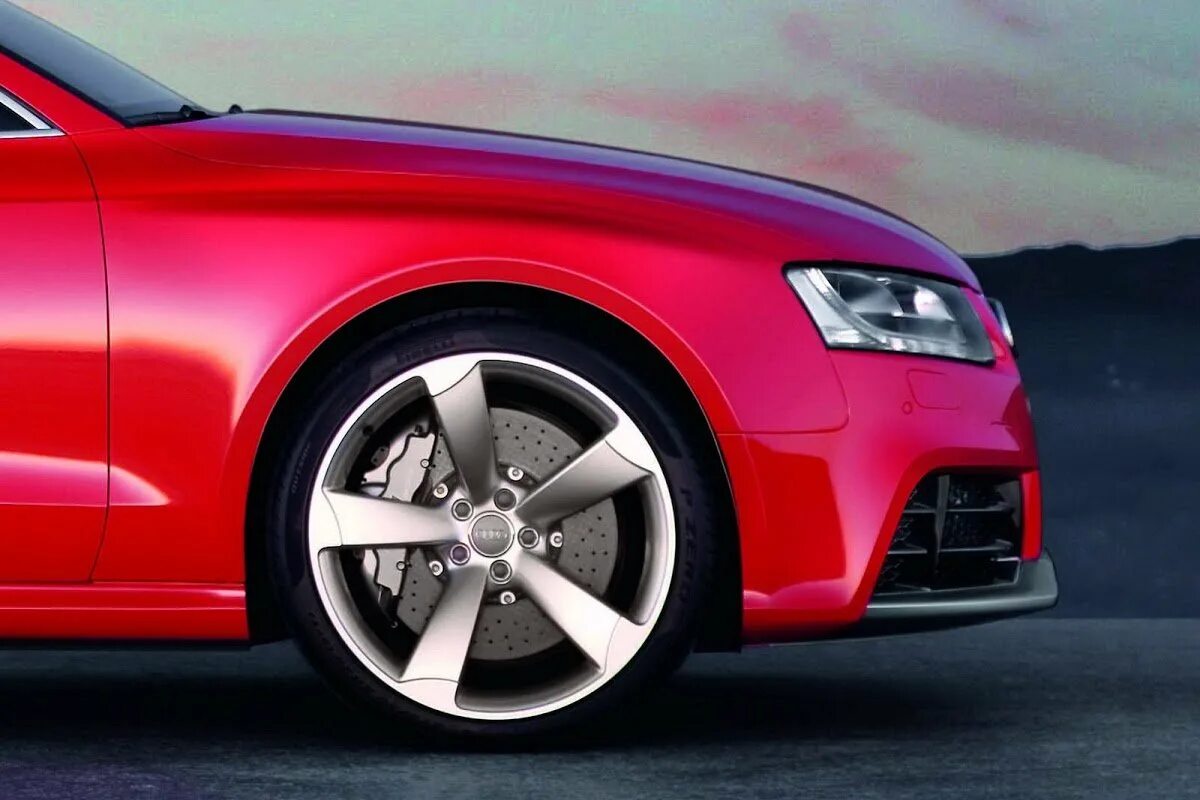Размер колес ауди а4. Audi rs5 колеса. audi rs5 диски. audi rs5 шина. колеса ауди rs5.