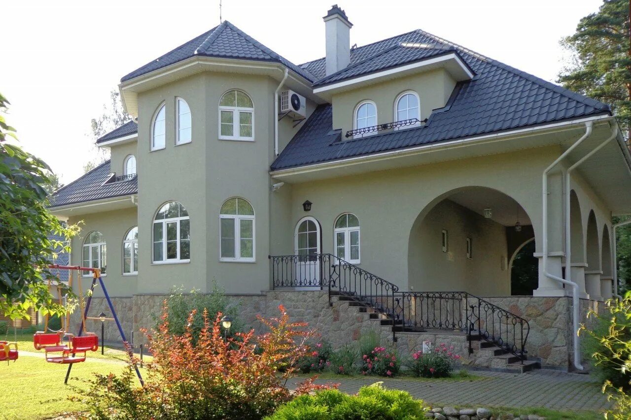Продается шикарный дом. Красивые коттеджи. частные дома. большие коттеджи. особняк за городом.
