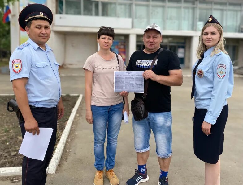 Вк новоузенском. Полиция Новоузенск. Сотрудники полиции города Новоузенска. ДПС Новоузенск. МО МВД РФ Новоузенский.