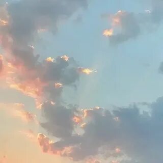 Небо как будто обожжено